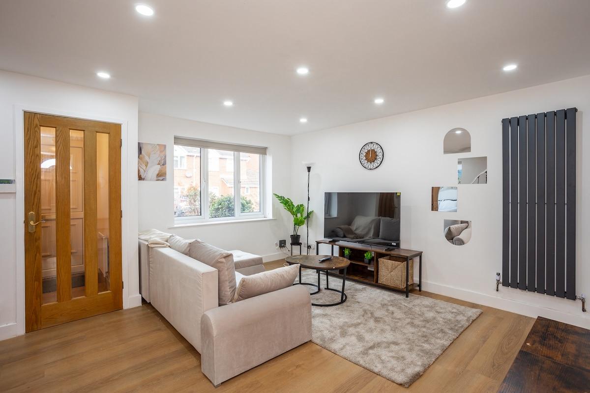contractors|Insurance|Family Stay1